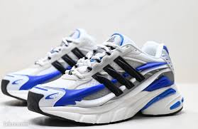 Adidas Adistar Jellyfish Pharrell Williams